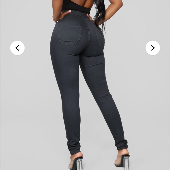 BOGO ๐๏ธ Fashionn Nova Gray Skinny Jeans - Picture 2 of 8